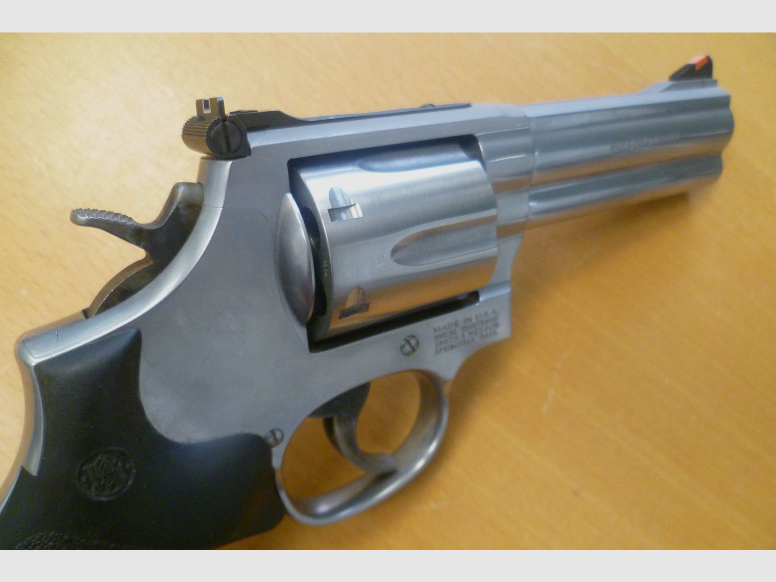 Revolver Smith & Wesson 686-5 .357 Magnum