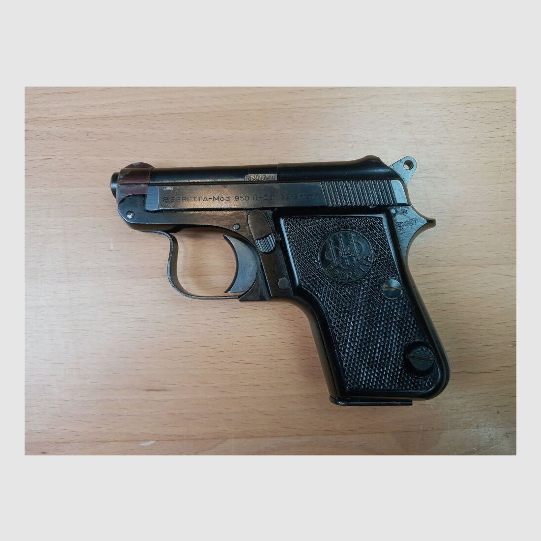 Beretta	 950 B