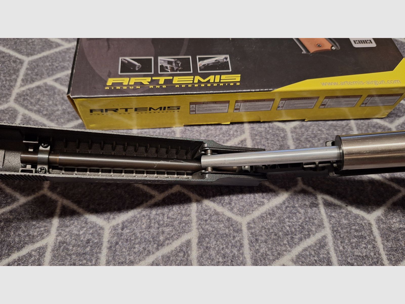 Pistola ad aria compressa Artemis LP400 5,5mm in stile 1911 - Come nuova