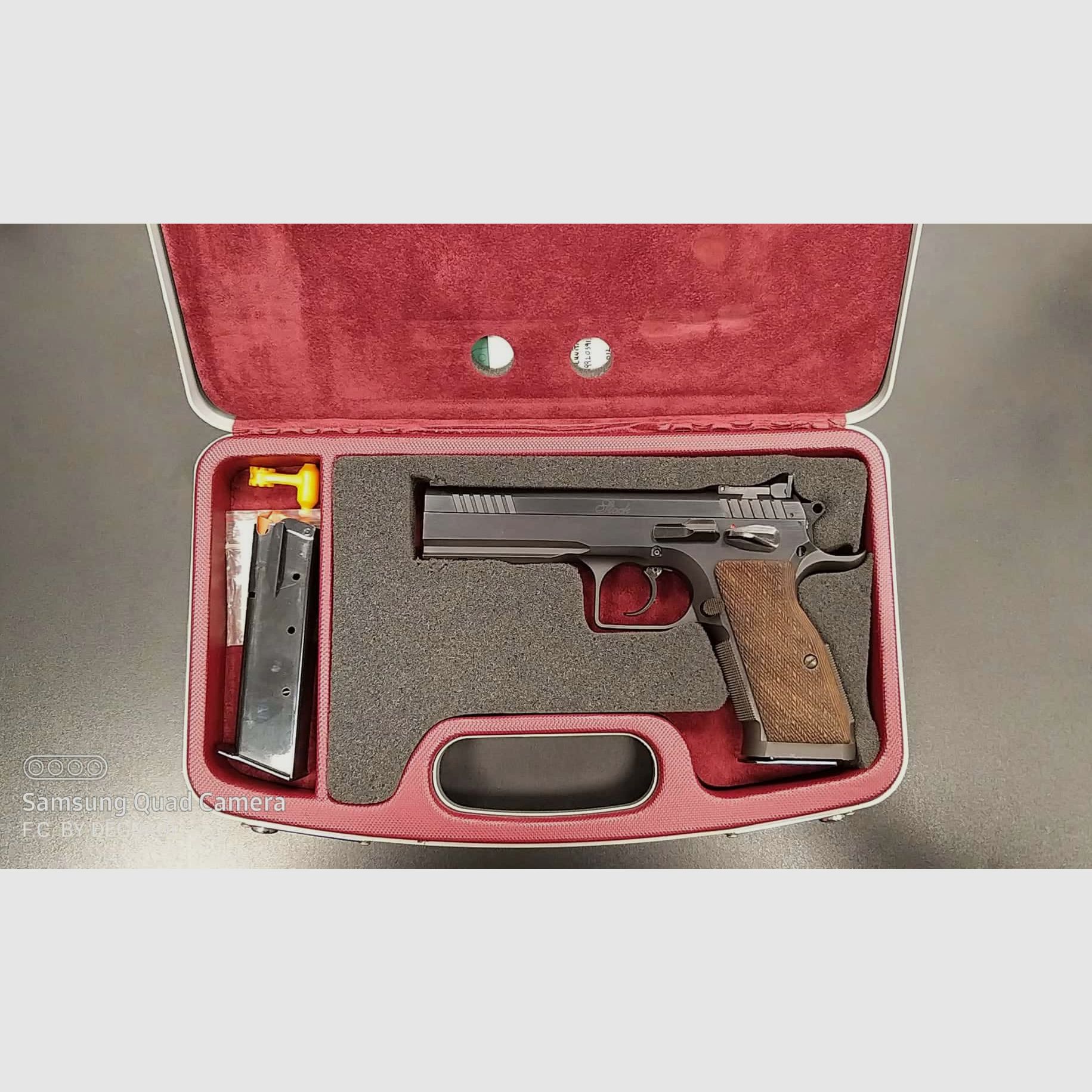 TANFOGLIO STOCK III CALIBRE 9X21, image 1 sur 4
