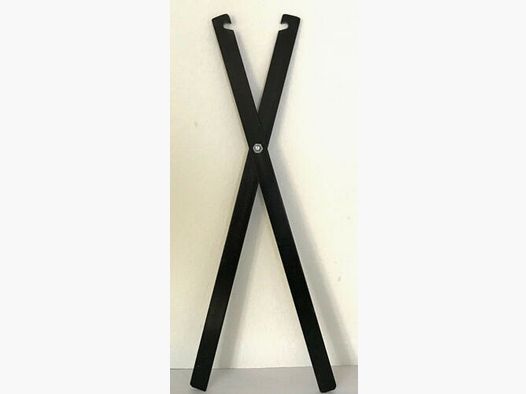 Conibear tension clamp trap model