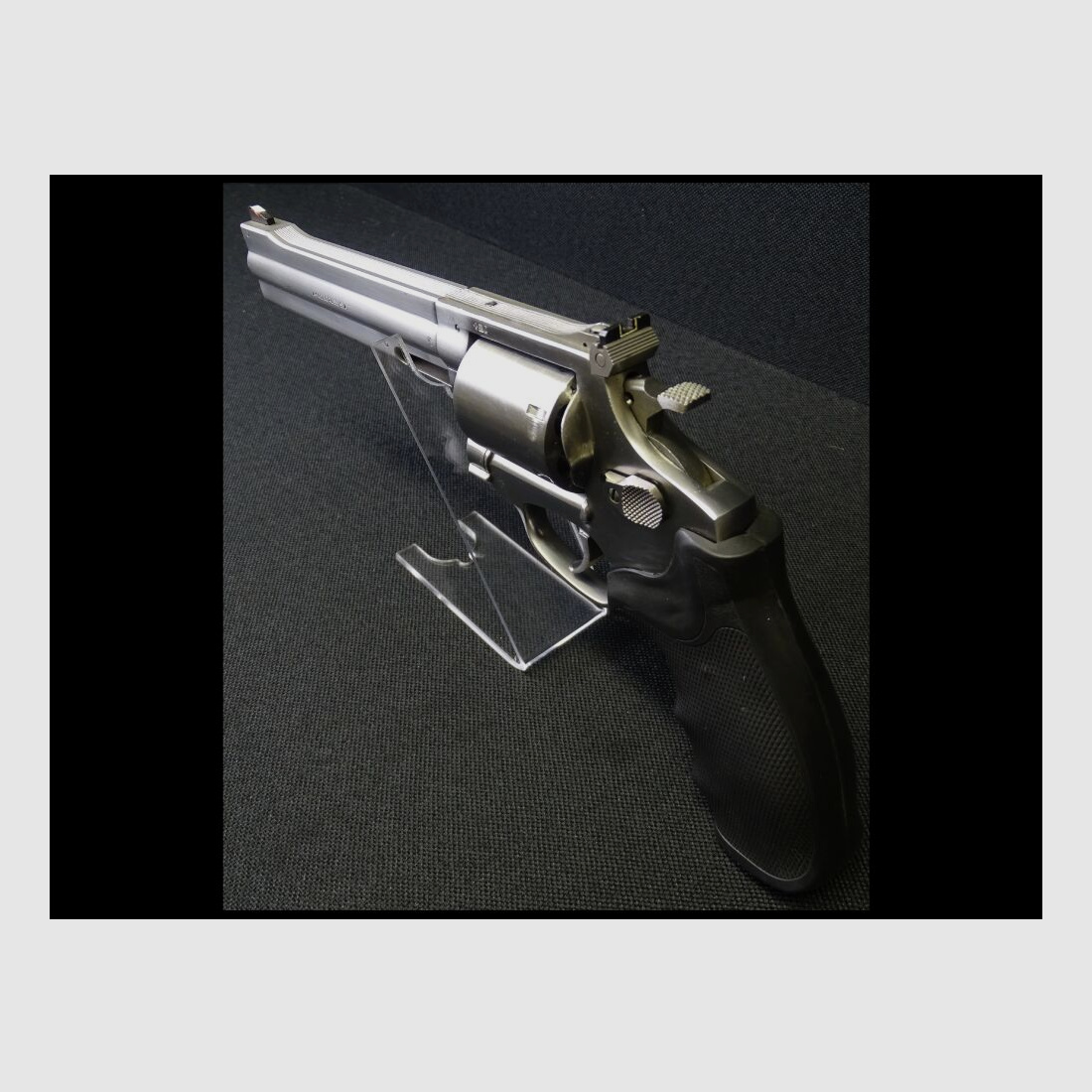 Rossi 713