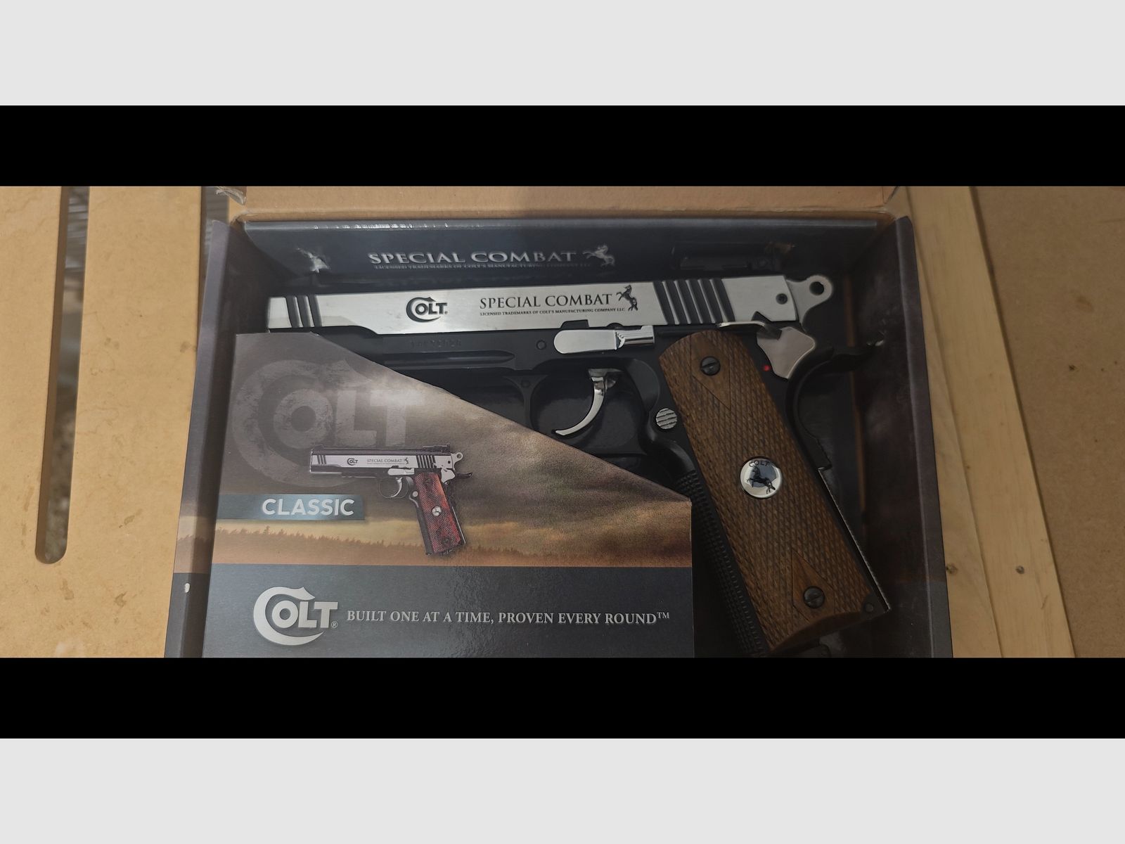 Colt CO2 Pistole Special Combat Classic, Bild 3 von 5