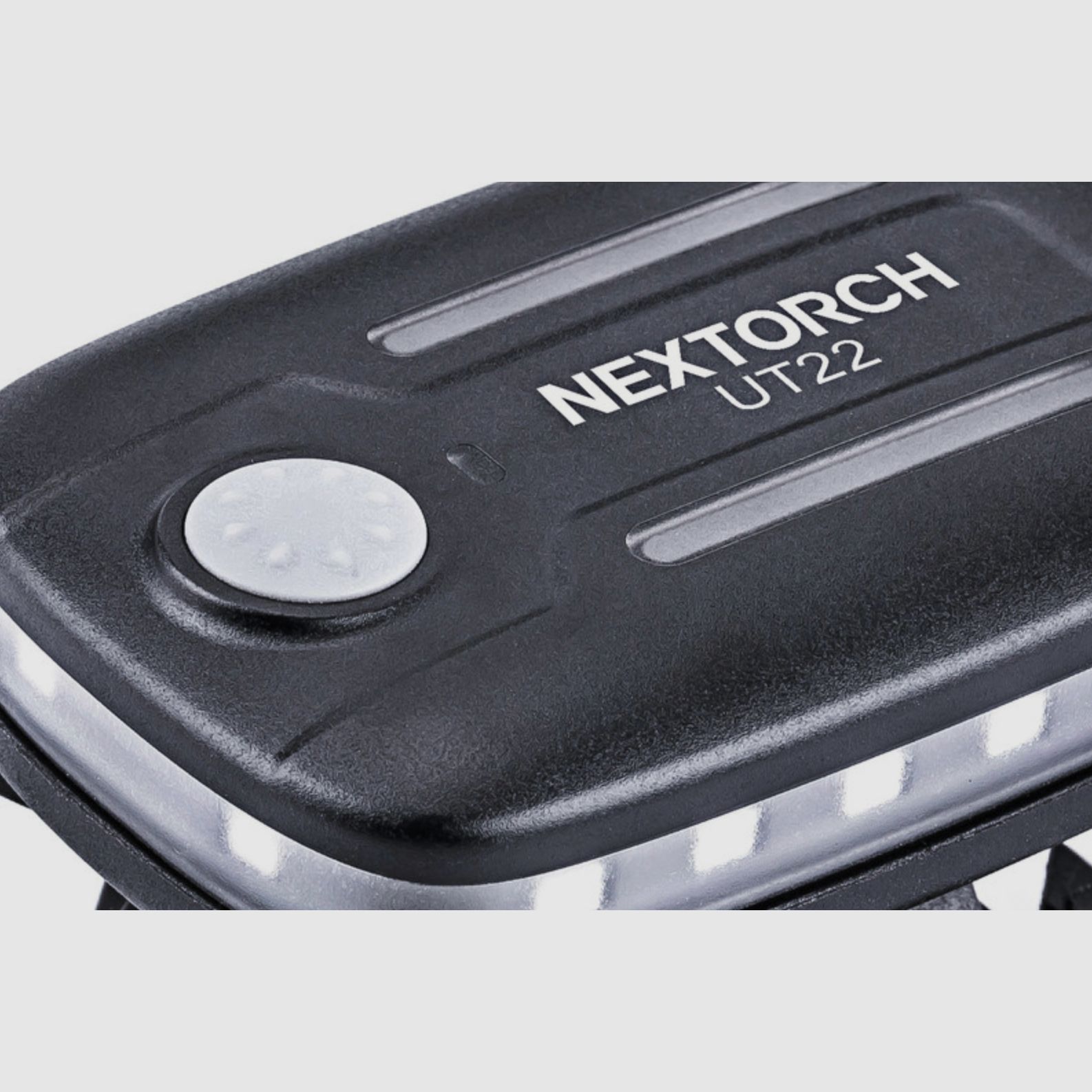 Nextorch UT22 latarka LED z klipsem i światło sygnalizacyjne