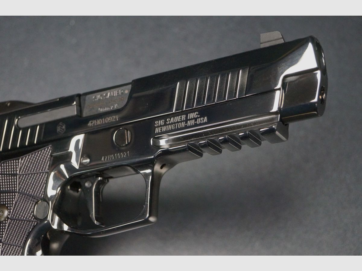 Sig Sauer P226-XFive Reserve Collection, image 2 sur 7