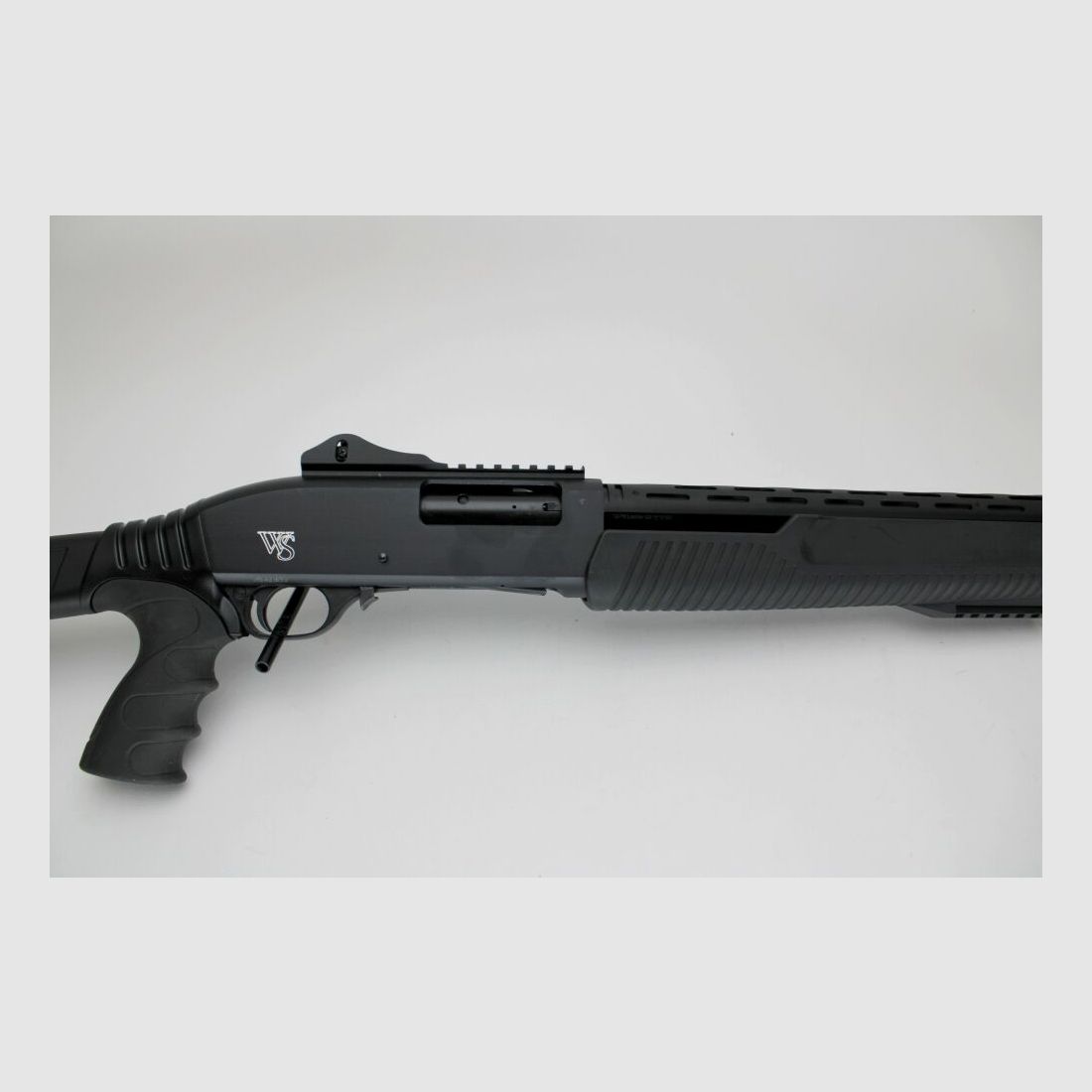 Fore-end repeating shotgun W&S Webley & Scott 612 caliber 12/76 12/76, image 6 of 7