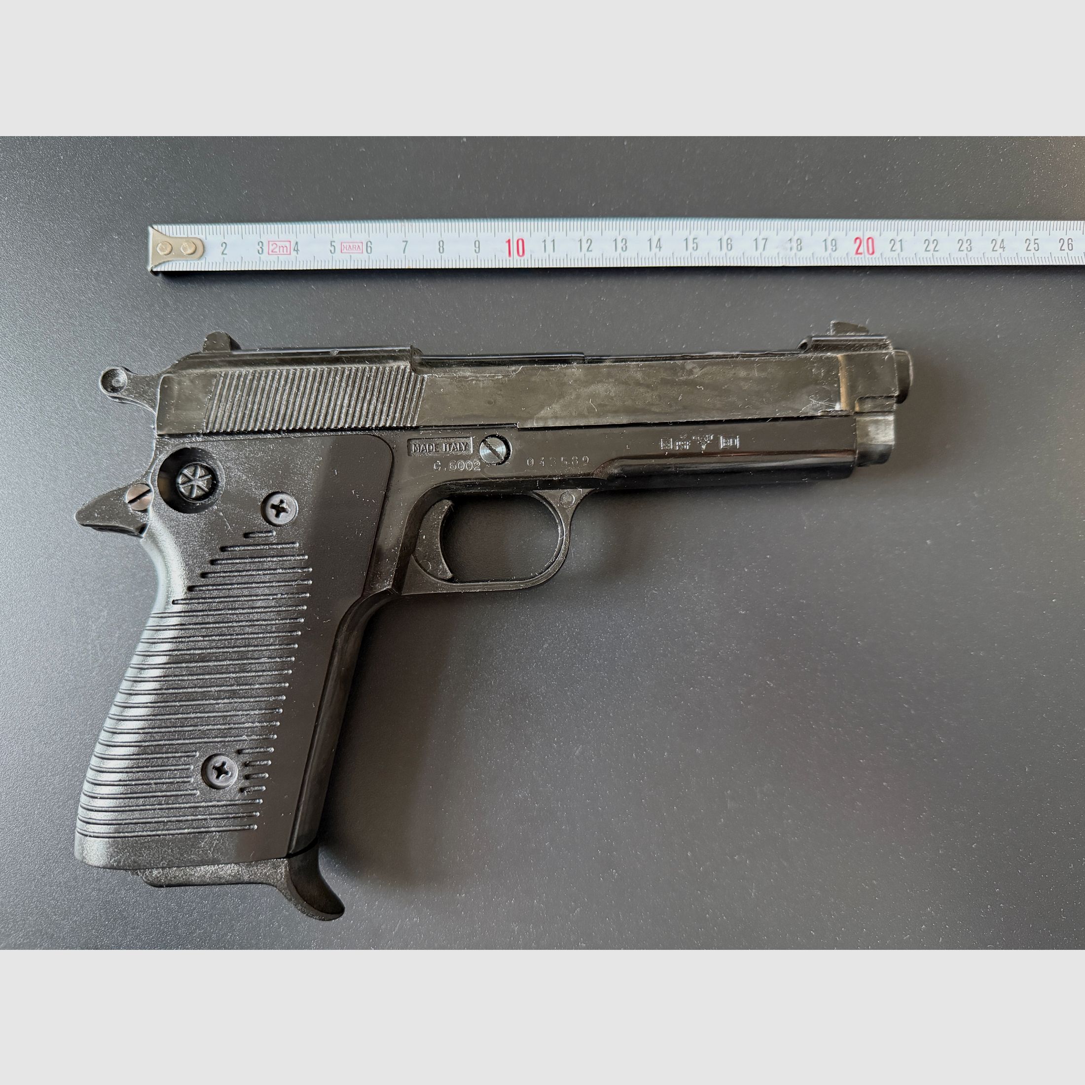 UMAREX Brigadier Cal. 8 Knall/blanc Schreckschusspistole