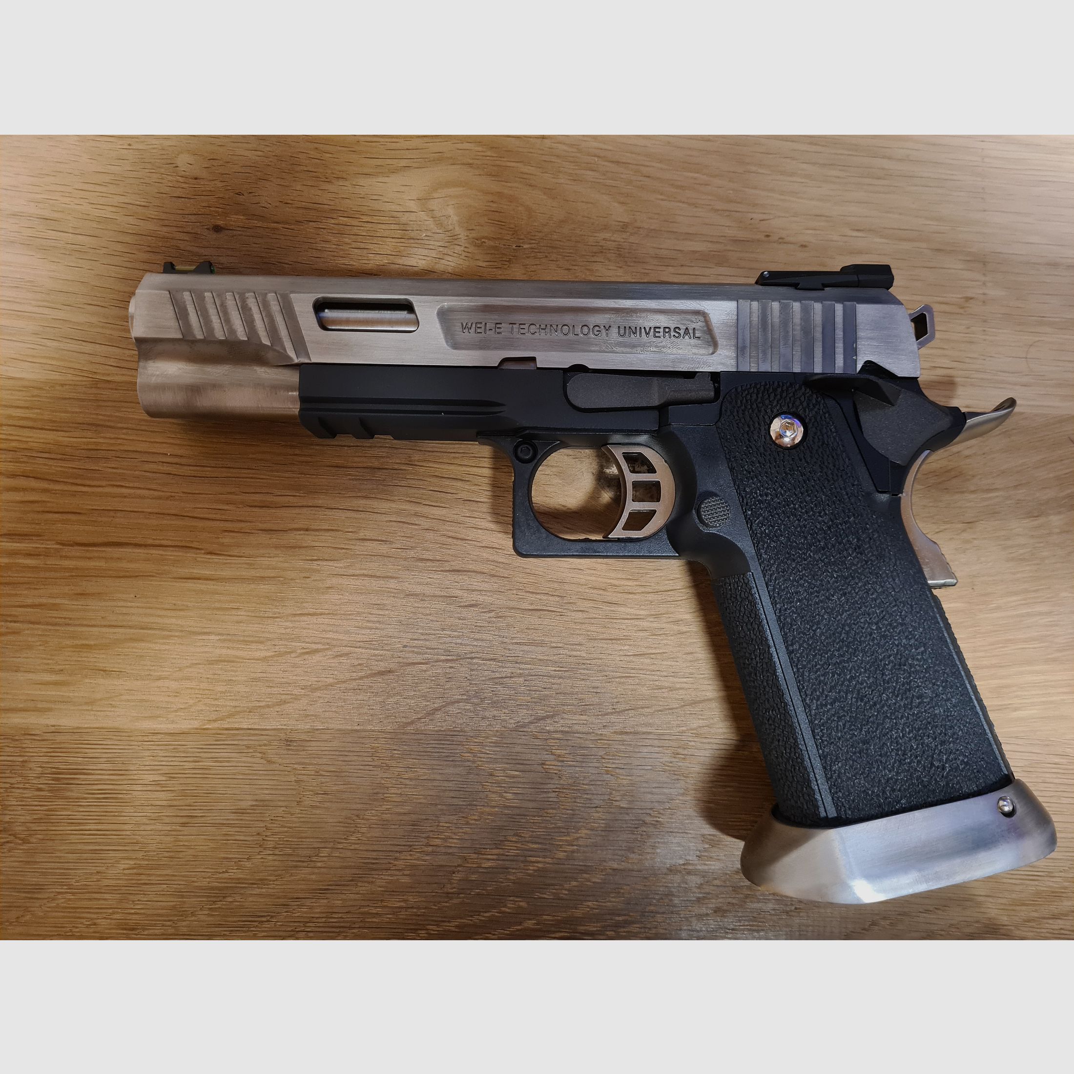 WE Hi-Capa 5.1 Force Vollmetall Silber GBB