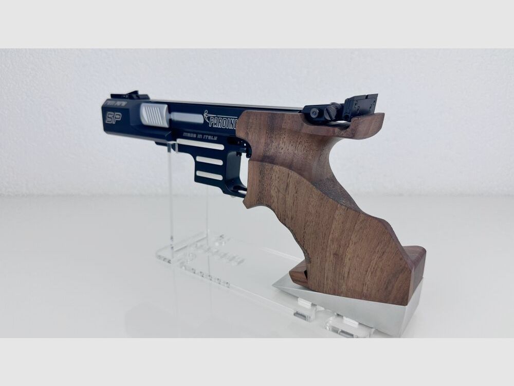 Pardini SP	 .22lr