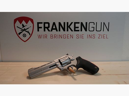 Taurus Raging Bull .44RemMag