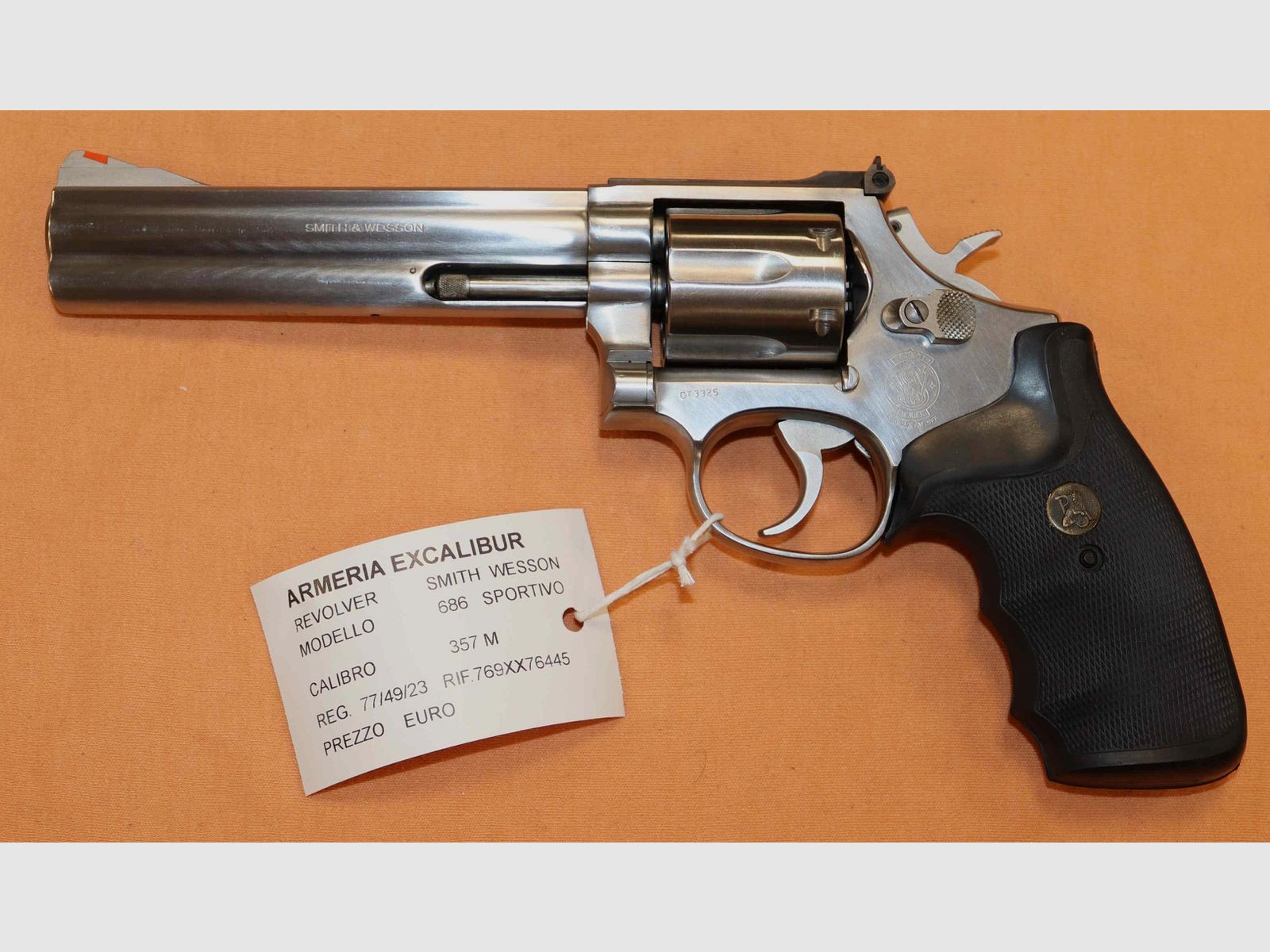 Revólver Smith & Wesson Modelo 686 Calibre 357MG Deportivo, imagen 2 de 10