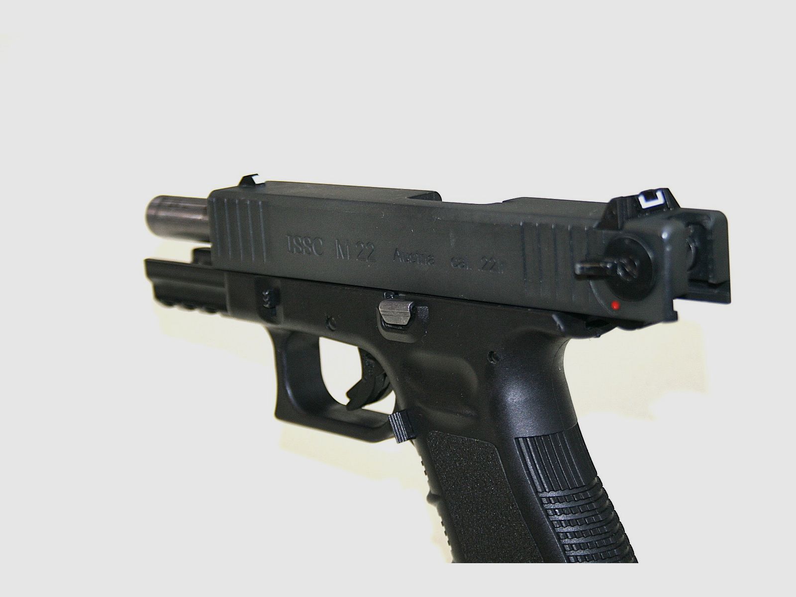 Pistola ISSC M22 – .22Lr (USATO), immagine 5 di 8