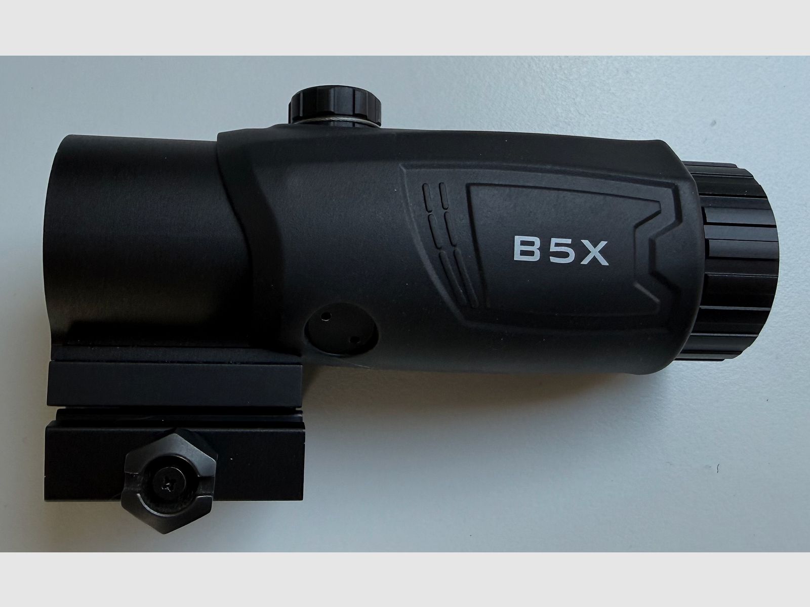Falke B5 X Magnifier - LIKE NEW