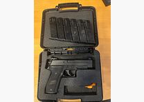  SIG Sauer Ha.Pistola 9mmLuger SIG Sauer P226 US Navy-SEALS (9mmPara/9x19) e HOLSTER