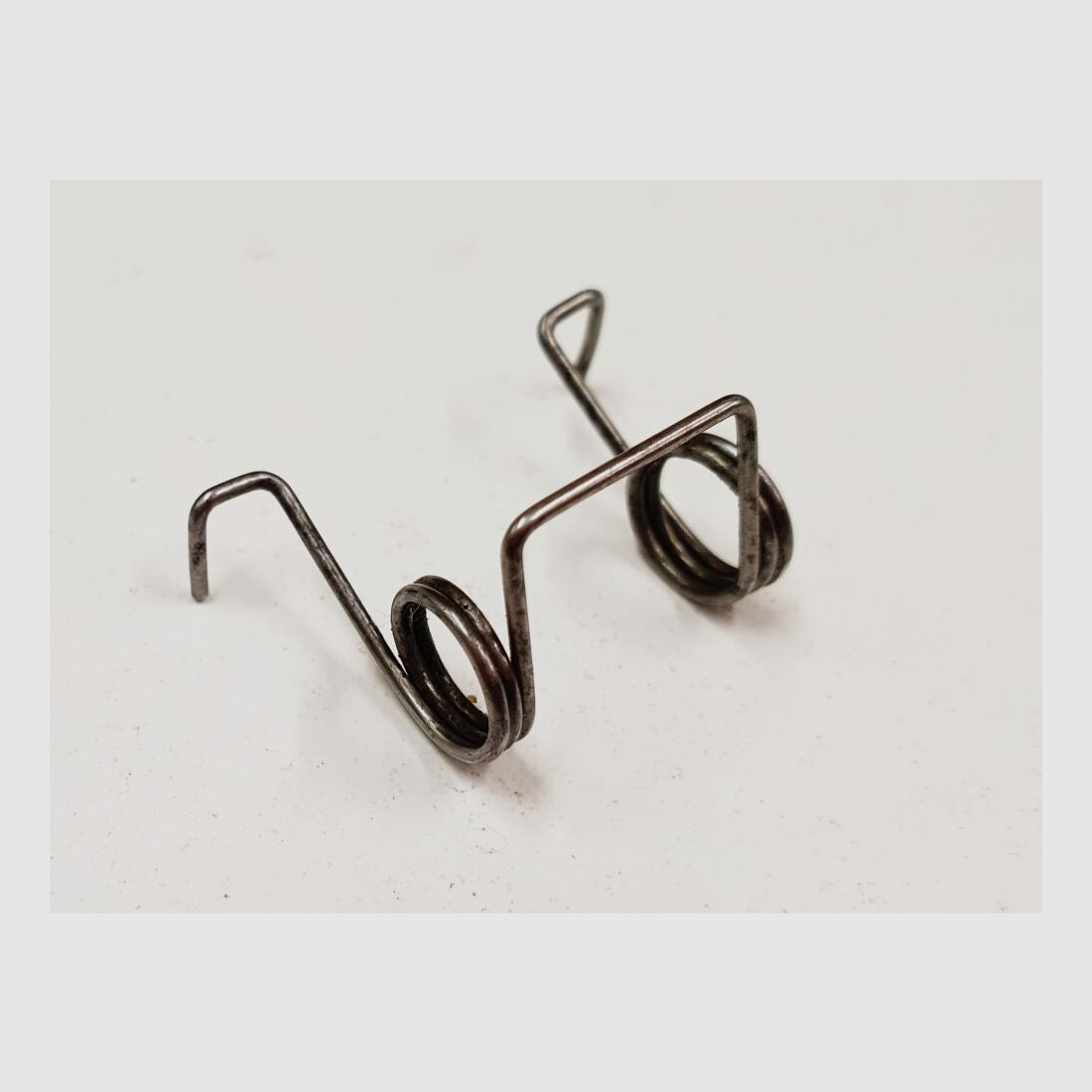 Gewehr 43 / Karabiner 43 ( G43 / K43 ) [41] sprężyna zatrzasku magazynka do Gewehr 43 / Karabiner 43 ( G43 / K43 ) oryginalna część zamienna, zdjęcie 3 z 4