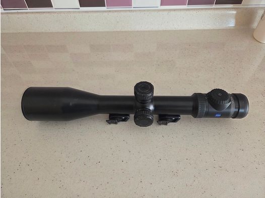 Zeiss 4.8.35 ×60victory v8