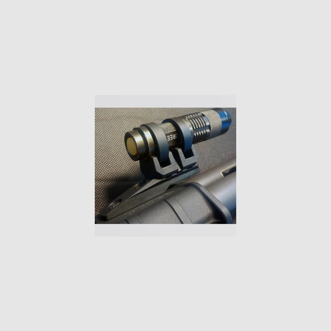 MAGPUL - V-Block Lampenmontage, Bild 2 von 2