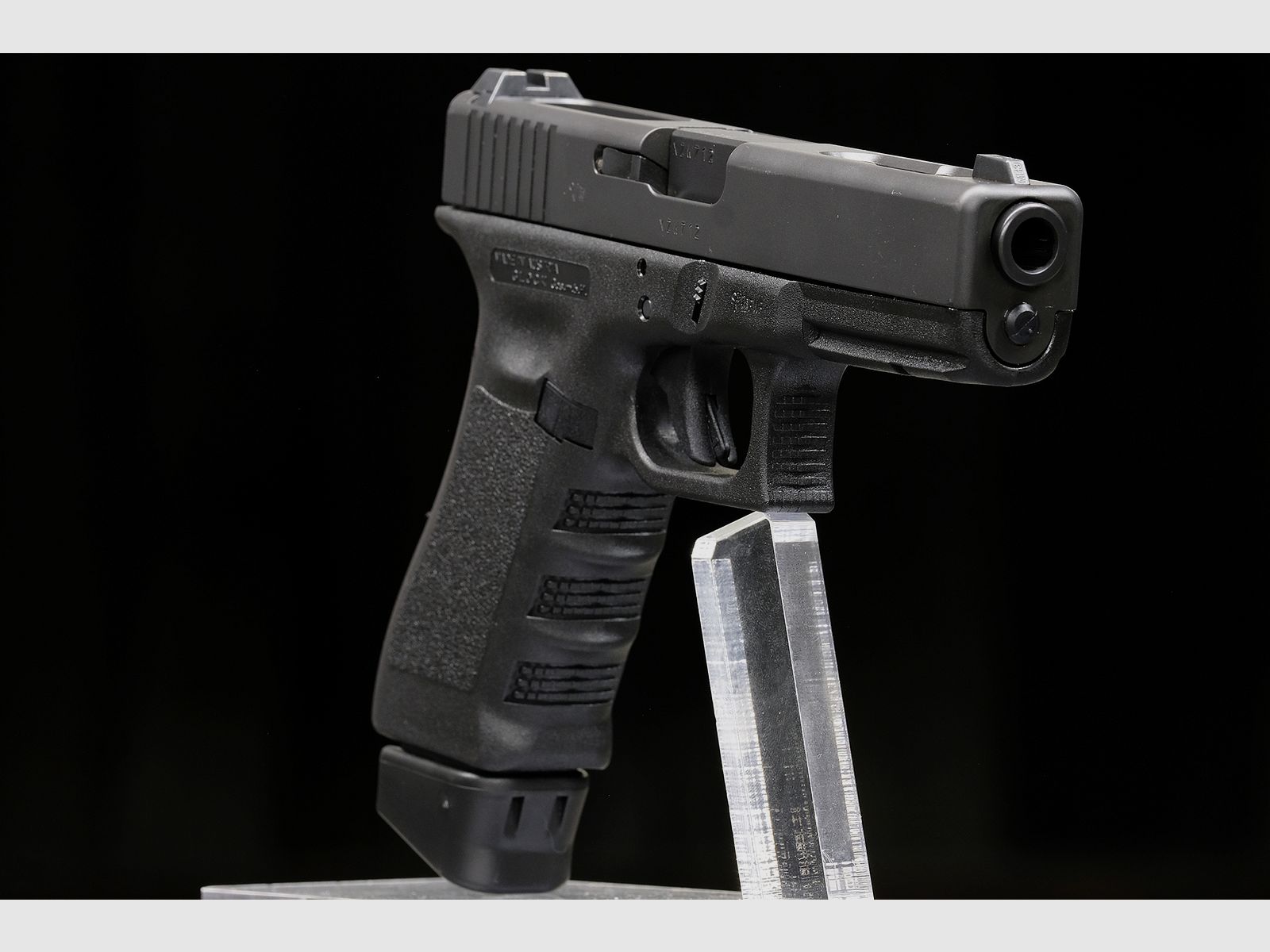 Glock 18 Gen3, image 4 sur 9
