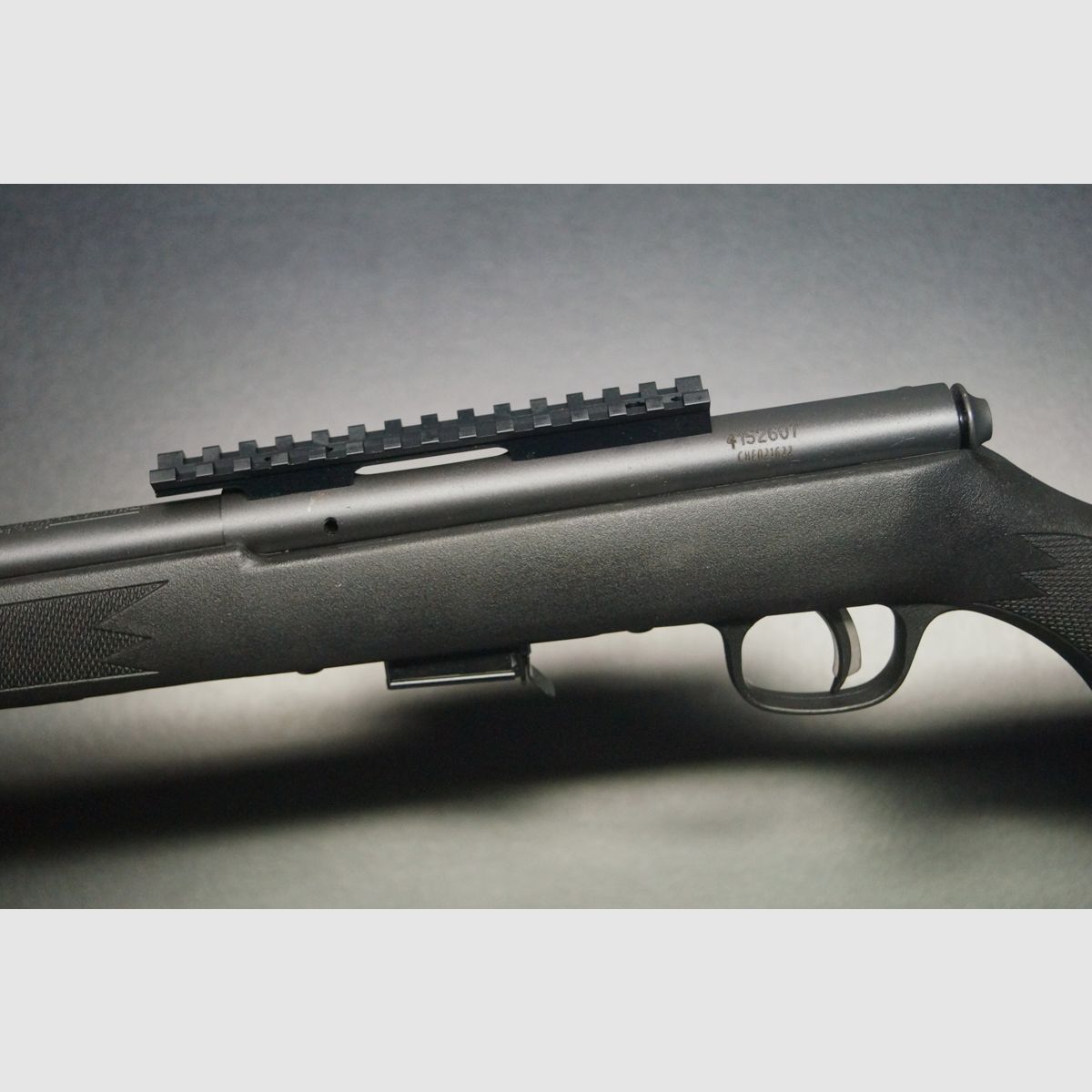 Savage Arms Model 93R17, Bild 5 von 6