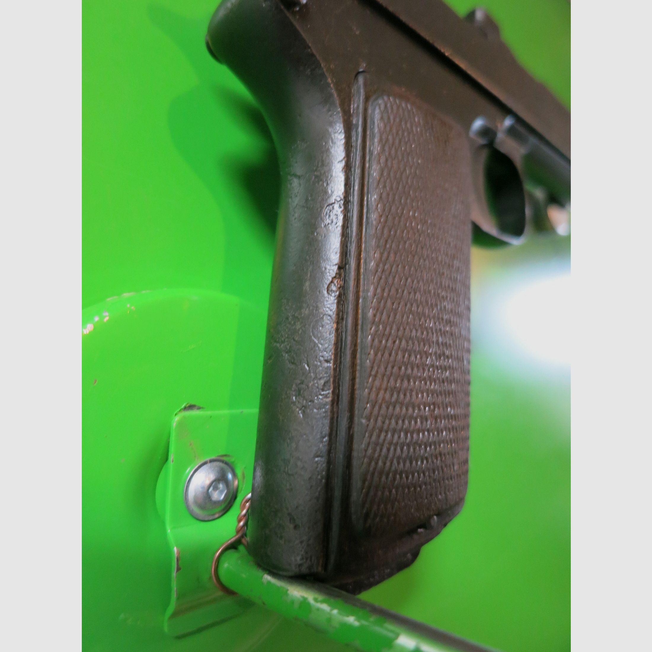 Steyr Hahn M1912 – Halbautomatische Pistole  Modell STEYR 1915; 9 mm Steyr   #85