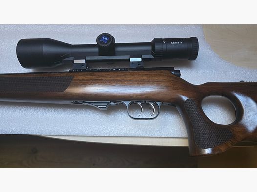 Weihrauch HW 66 TH (.17 HMR) with Zeiss Classic Diavari M 2.5–10x50 T*