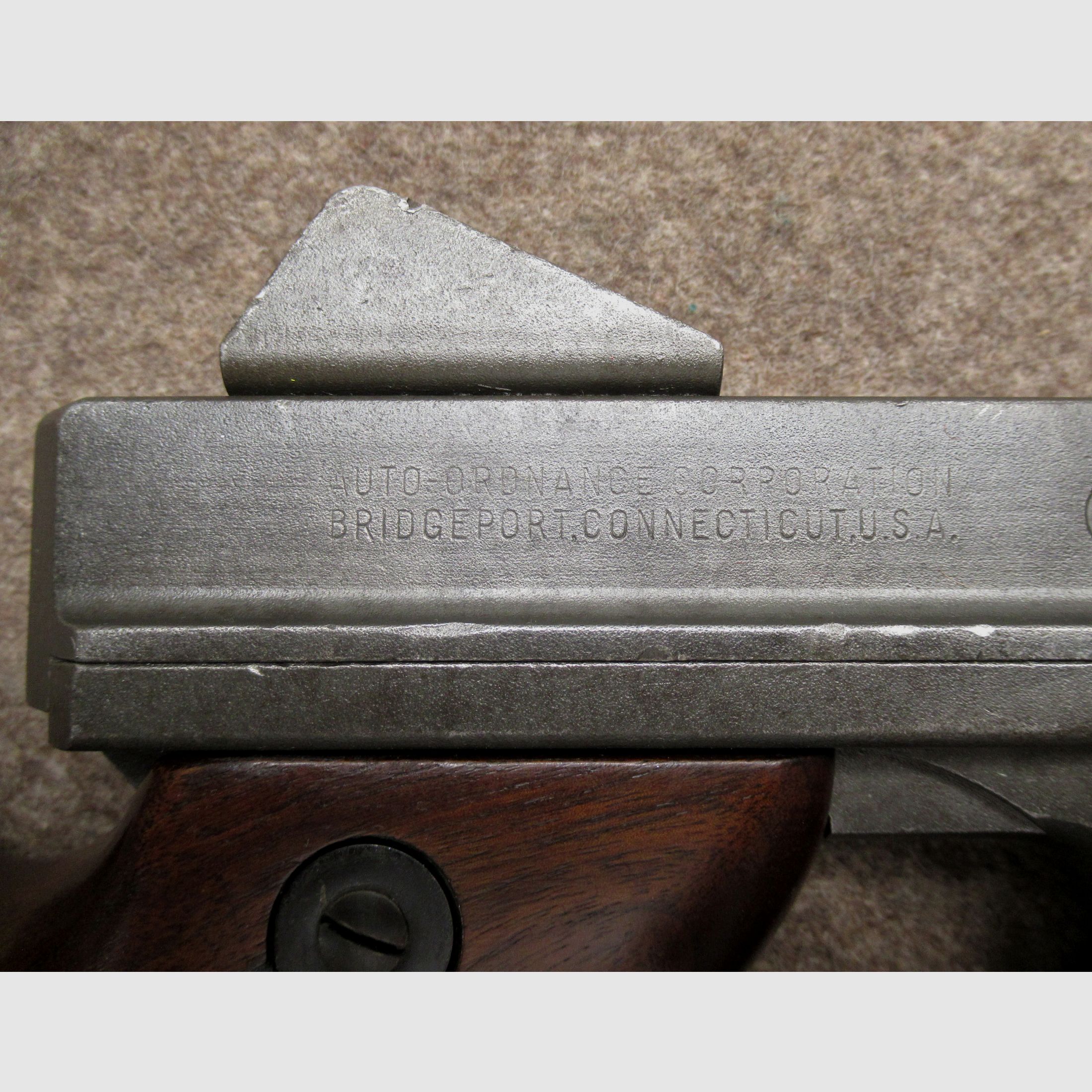 AB-104 Selbstladebüchse THOMPSON mod. M1A1 Kal. .45acp, Bild 4 von 6