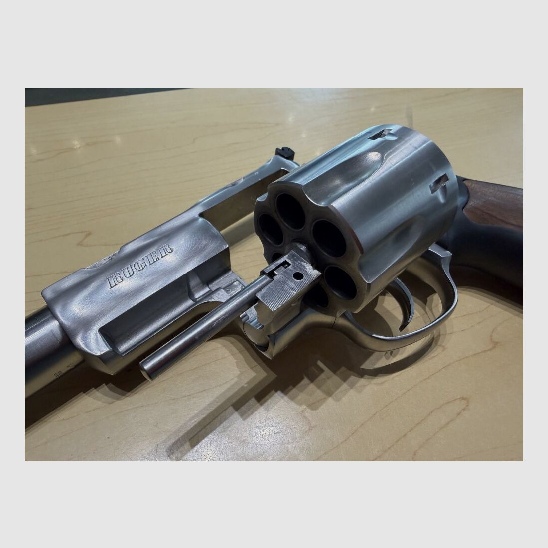 Ruger Super Redhawk, image 4 of 4