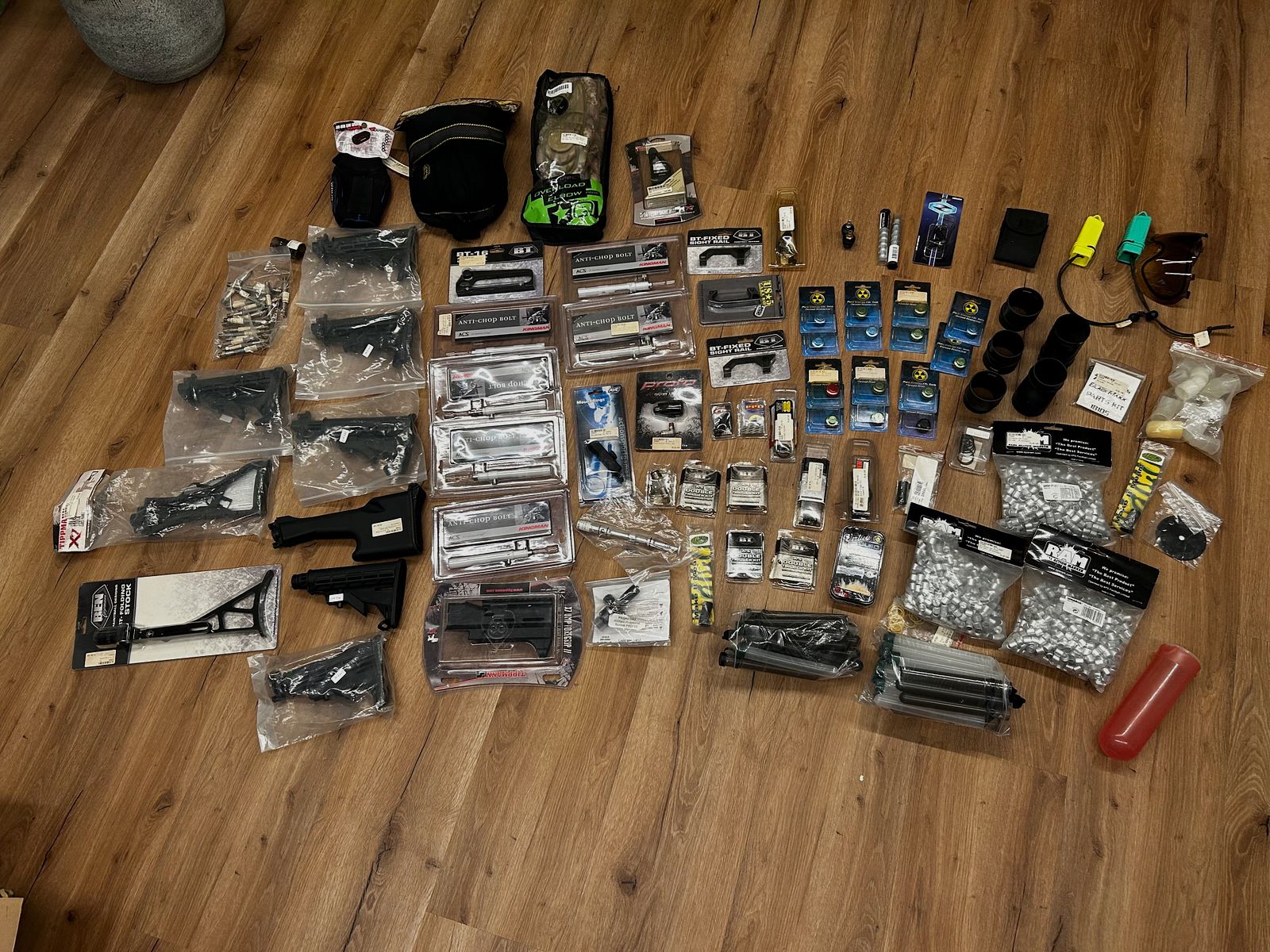 Paintball-Ausrüstung Neuware (Wert 13.000€)