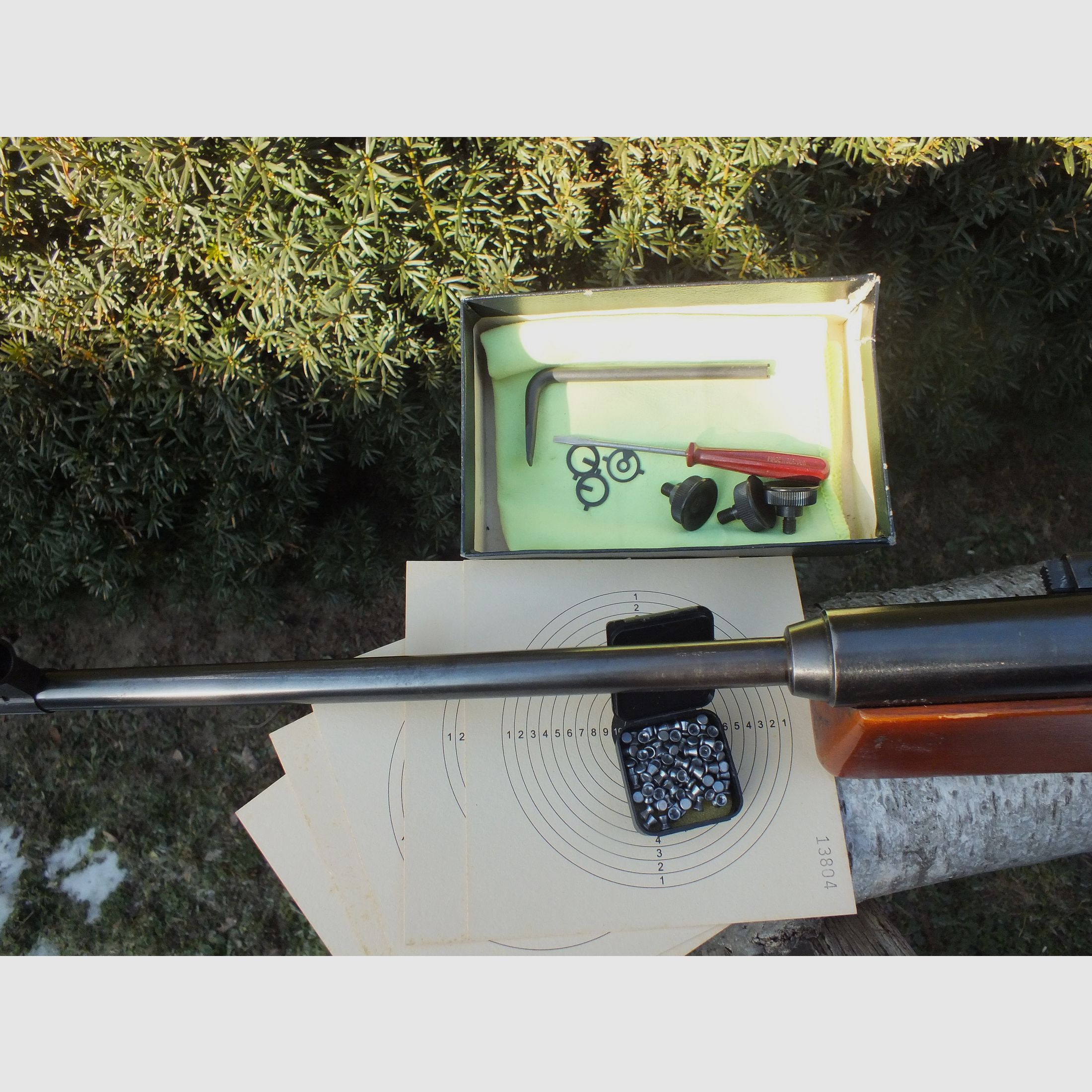 DDR-Luftdruckgewehr Haenel 312, Seitenspanner