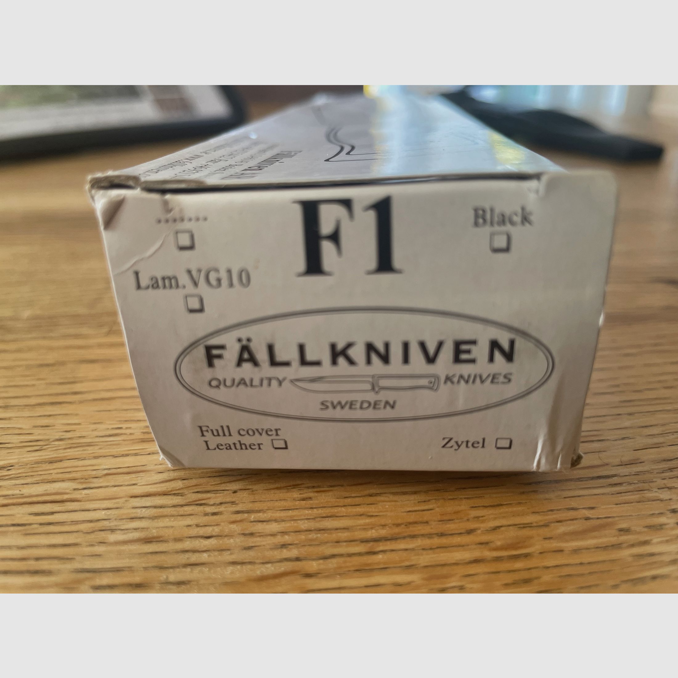 Fällkniven F 1 knife