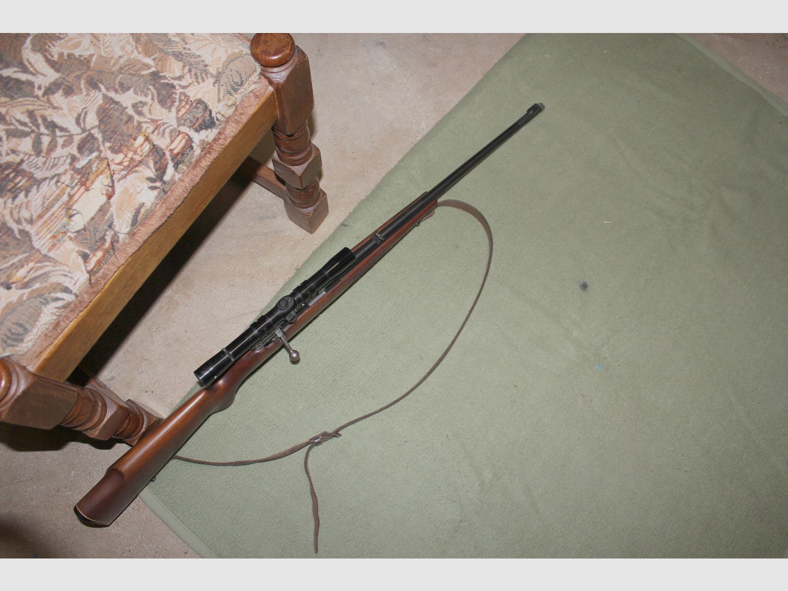 Rep. Büchse .22lr von Anschütz mit ZF in Aufschubmontage + Muntion