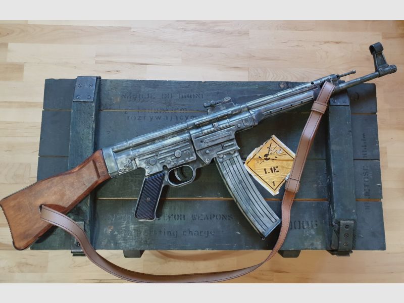 Sturmgewehr StG 44, MP44, Filmwaffe, Dekowaffe, Replika.