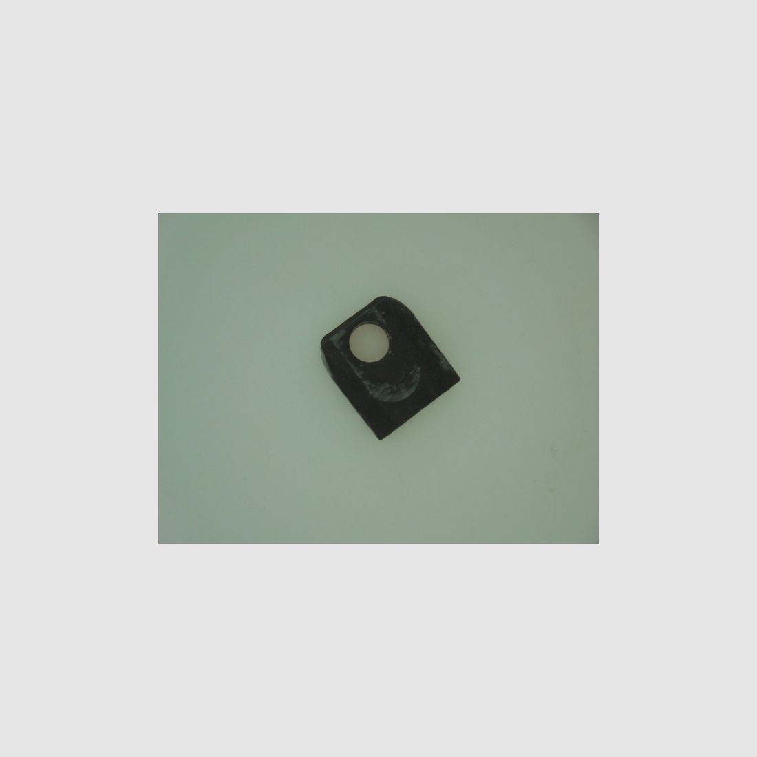 Firing Pin Retaining Plate Colt Python, image 1 of 3
