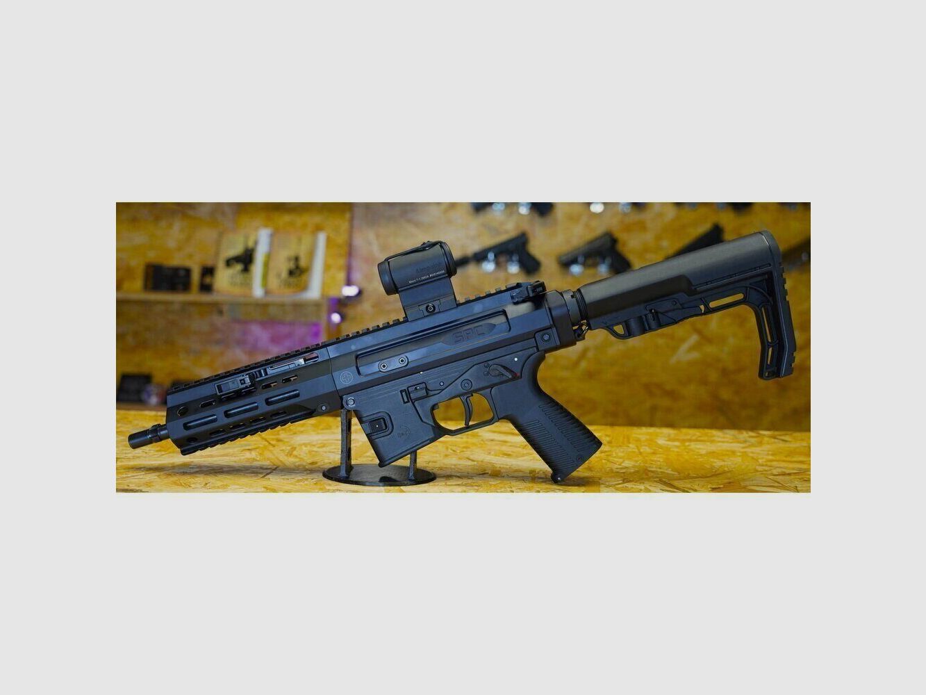 B&T Repetierbüchse SPC9 G Kal. 9×19 + Rotpunktvisier Aimpoint, Bild 1 von 6