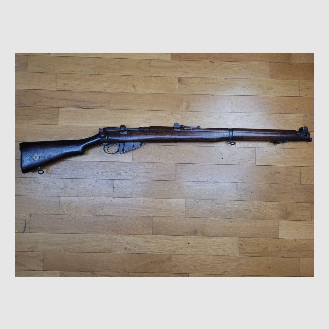 Seltenes Gewehr LEE ENFIELD MKIII Stern – Bestellung aus Siam von 1919 – Regiment der Wilden Tiger von König Rama VI – Herstellung BSA von 1919 – Kal. 303 British – Sehr guter Lauf – Seltene Variante des LEE Enfield in TBE, Bild 2 von 27