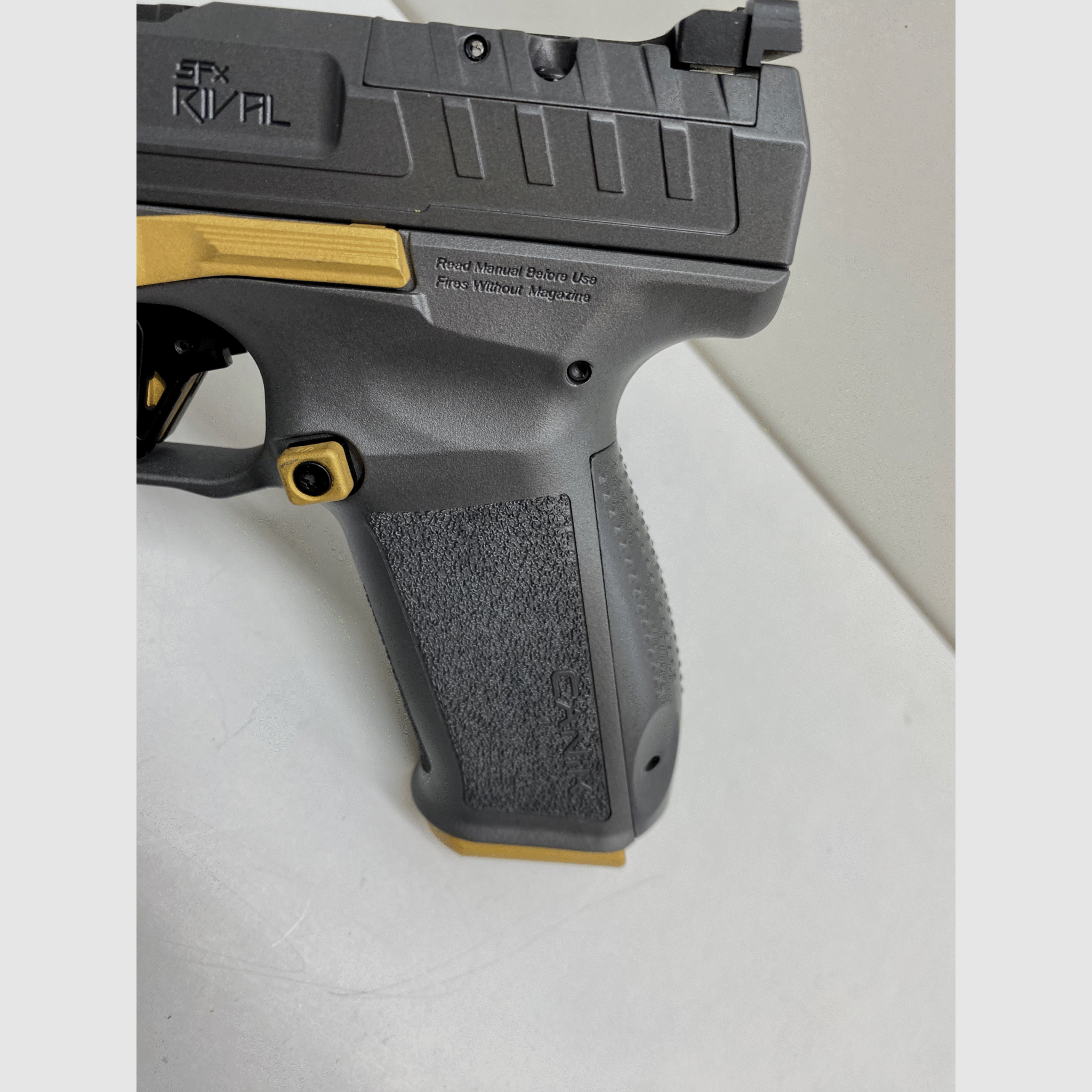 Canik TP9 SFx Rival | Gris de combate