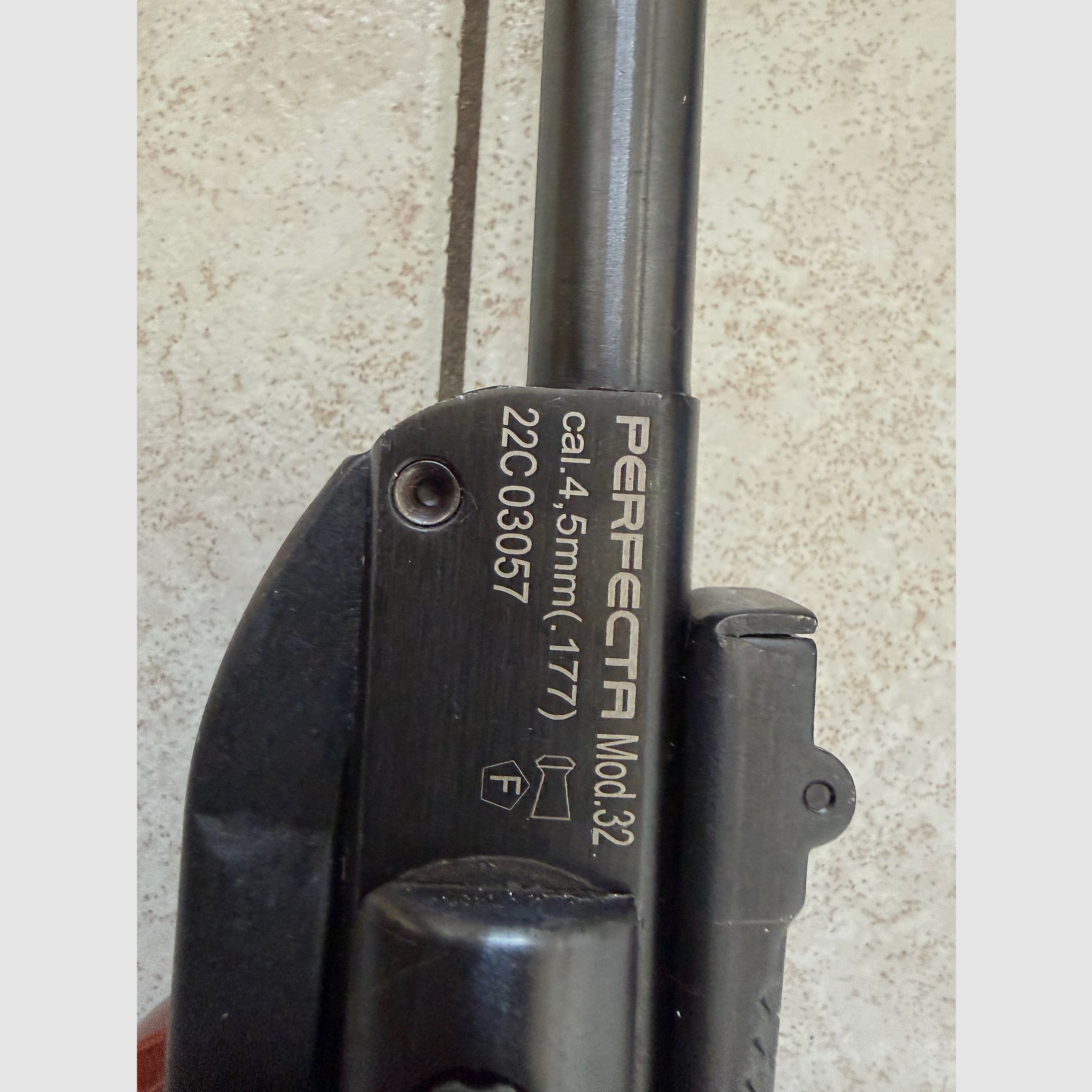 Carabine à air comprimé Perfecta Mod.32 avec lunette Diana + 1700 coups