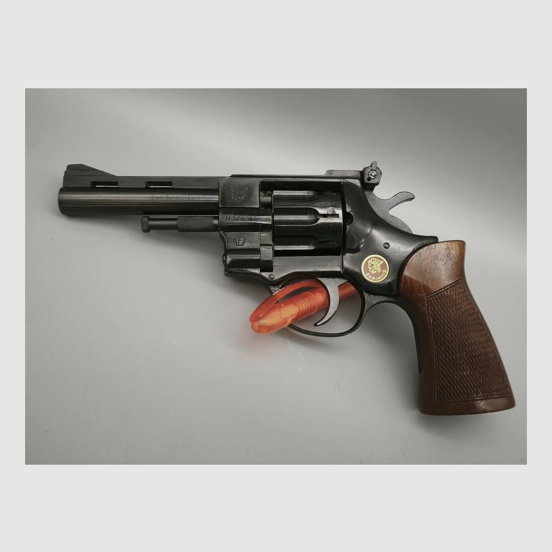 Revolver Weihrauch Arminius HW4 4" 4mm RF Long "Sans besoin" #139 4mmRF Long