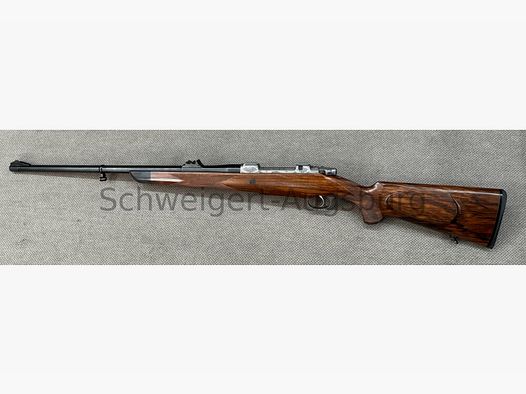 Brünner Custom Made Repetierbüchse, graviert .375H&H