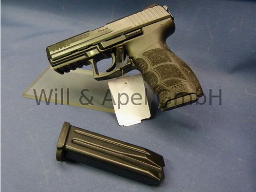 Heckler & Koch	 P30