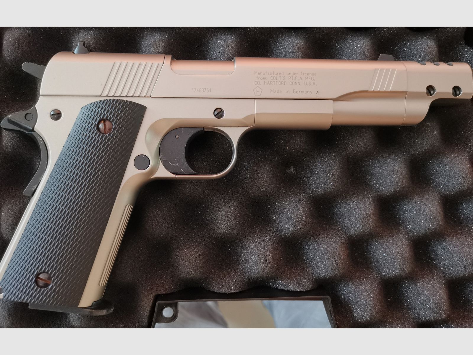 Colt Government 1911 A1 Nickel Co2 4,5mm bardzo rzadki