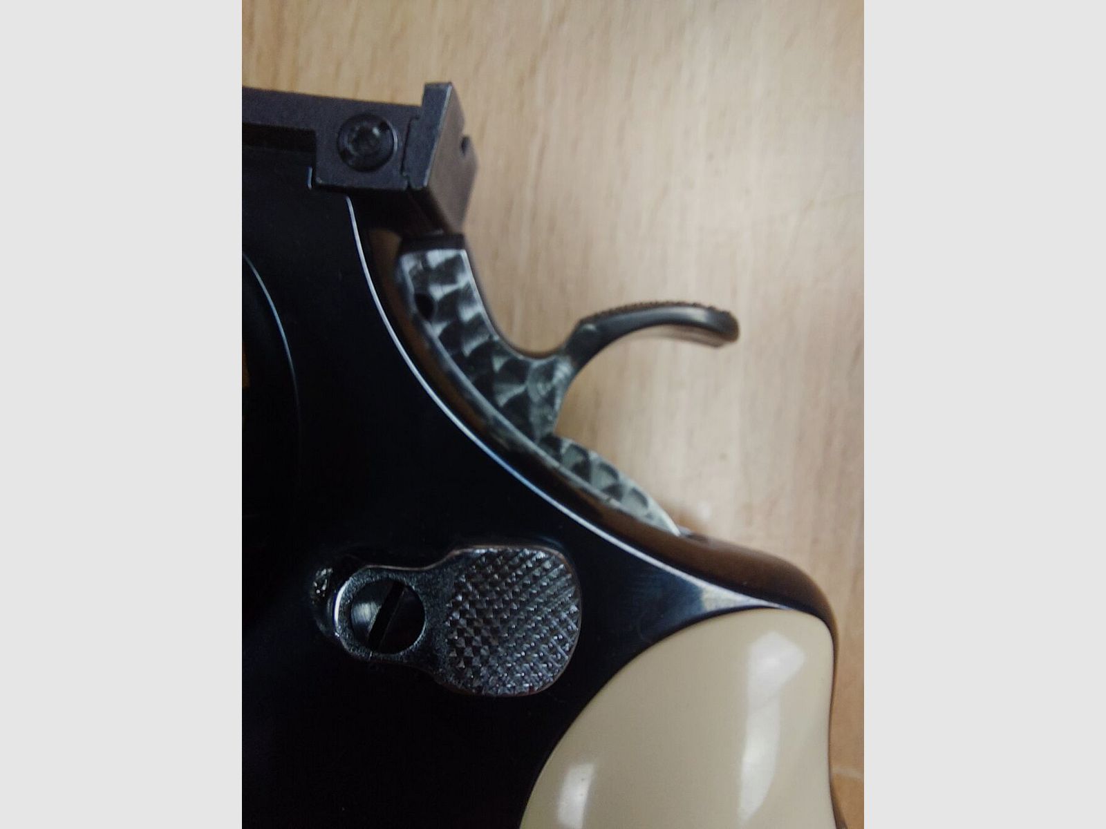 Smith & Wesson, USA M 25-5