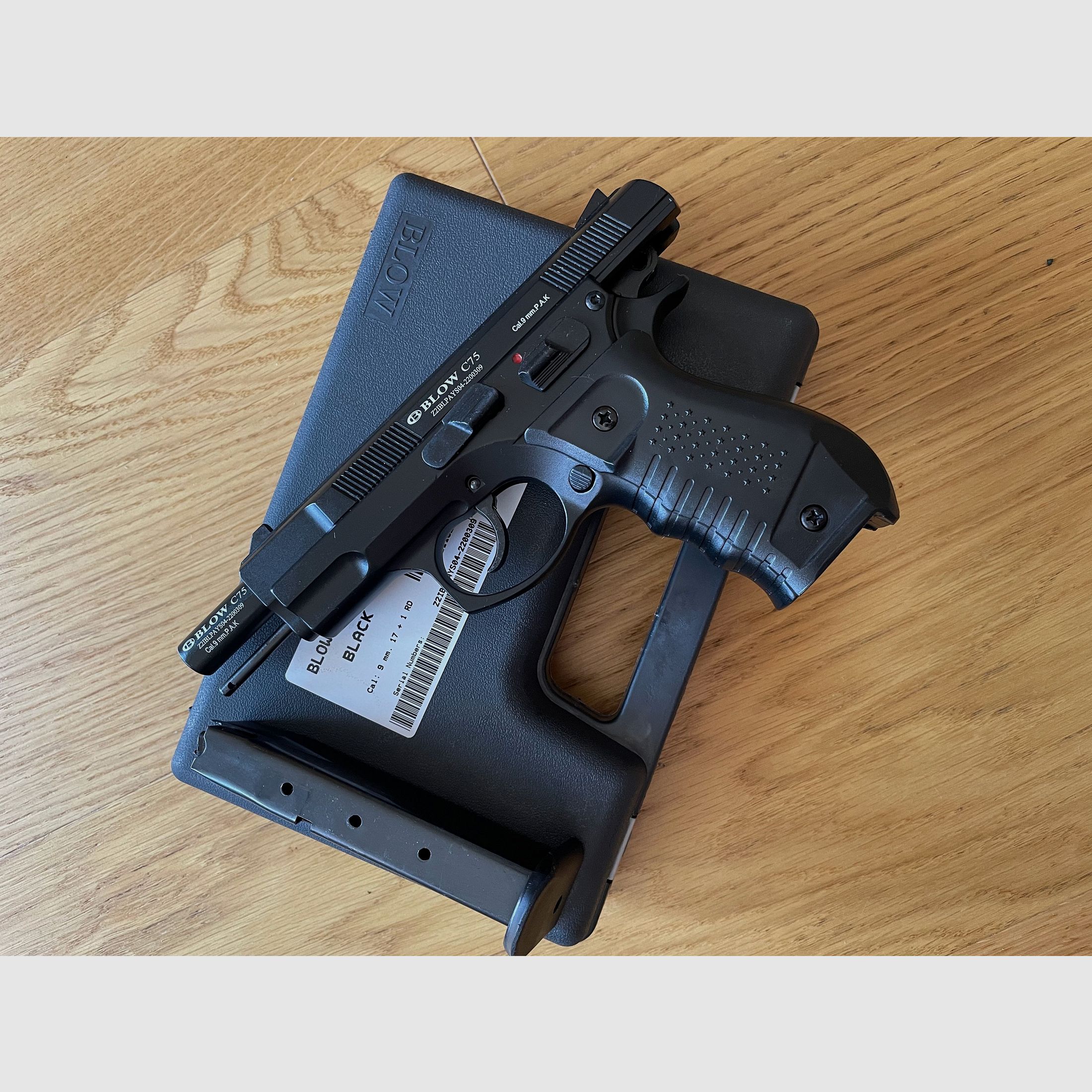BLOW C75 9 mm P.A.K. – Schreckschusspistole im CZ-75-Stil / EU-weiter Versand