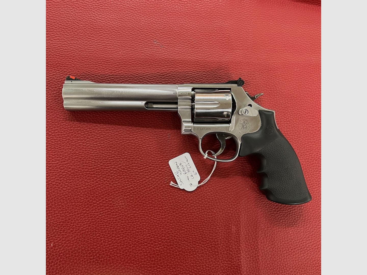 Smith & Wesson, Bild 1 von 5