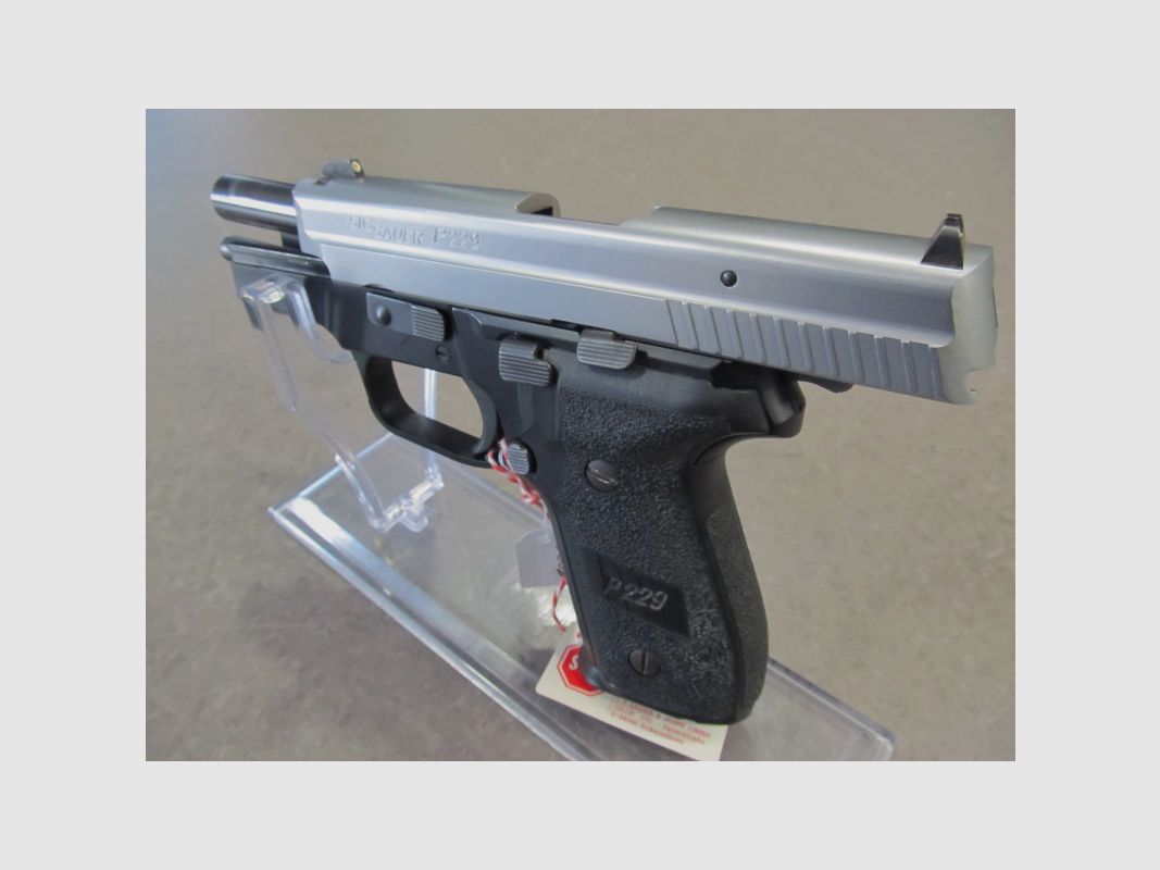 SIG SAUER P229 CAL 40S&W usado, imagen 6 de 8