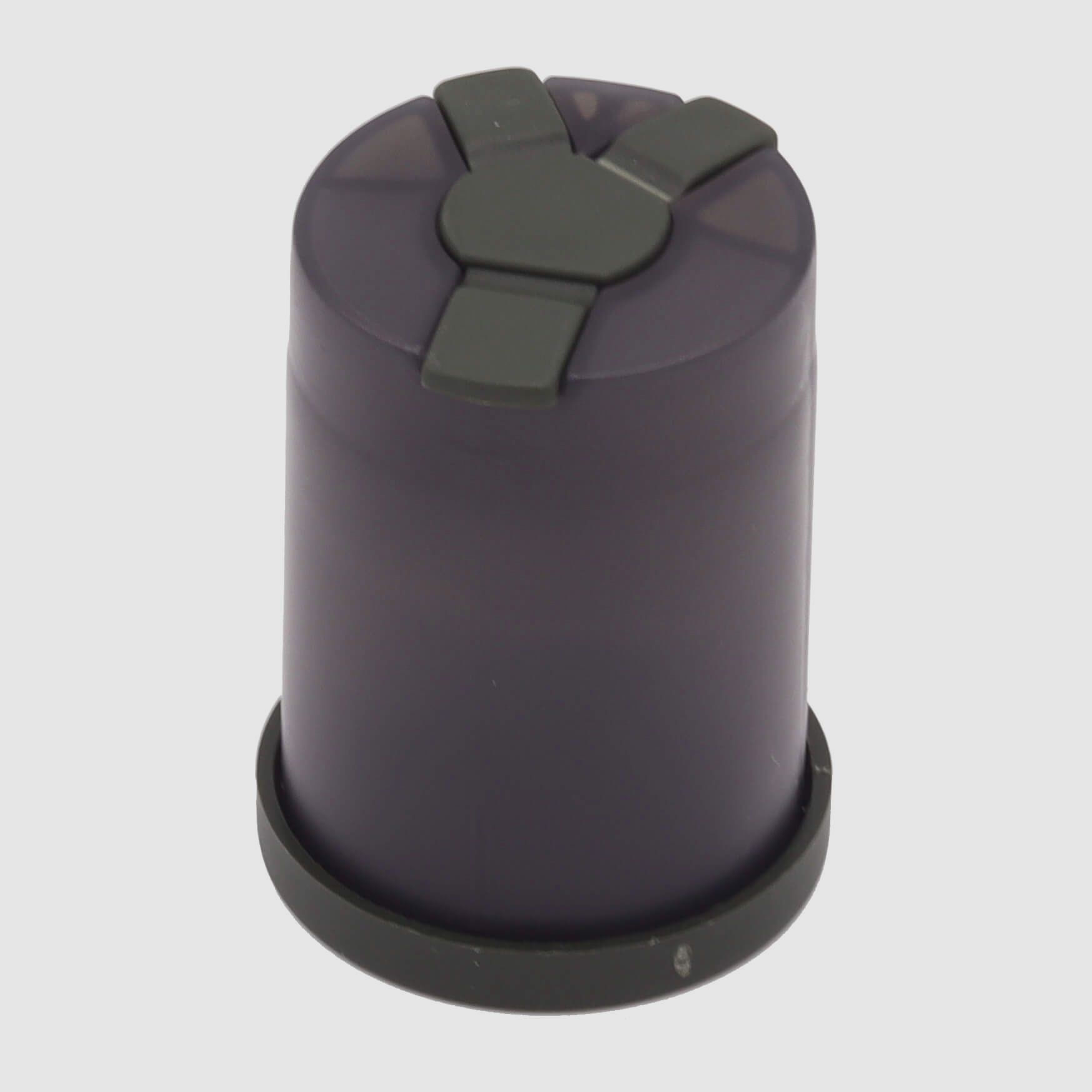 Wildo salt & pepper shaker olive