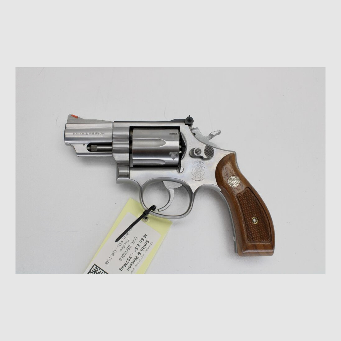 Smith & Wesson M 66 2.5" Modell 66 Stainless .357Mag
