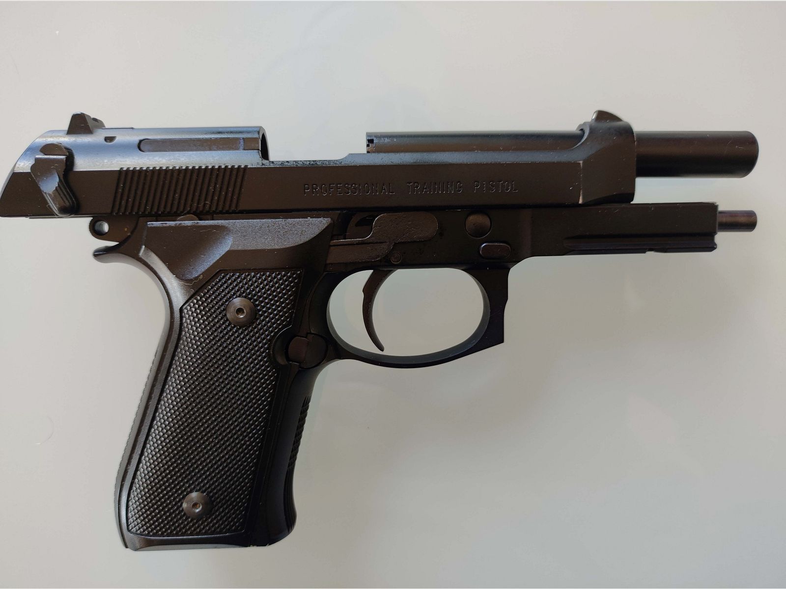 Beretta M9 tactical 6mm Airsoft