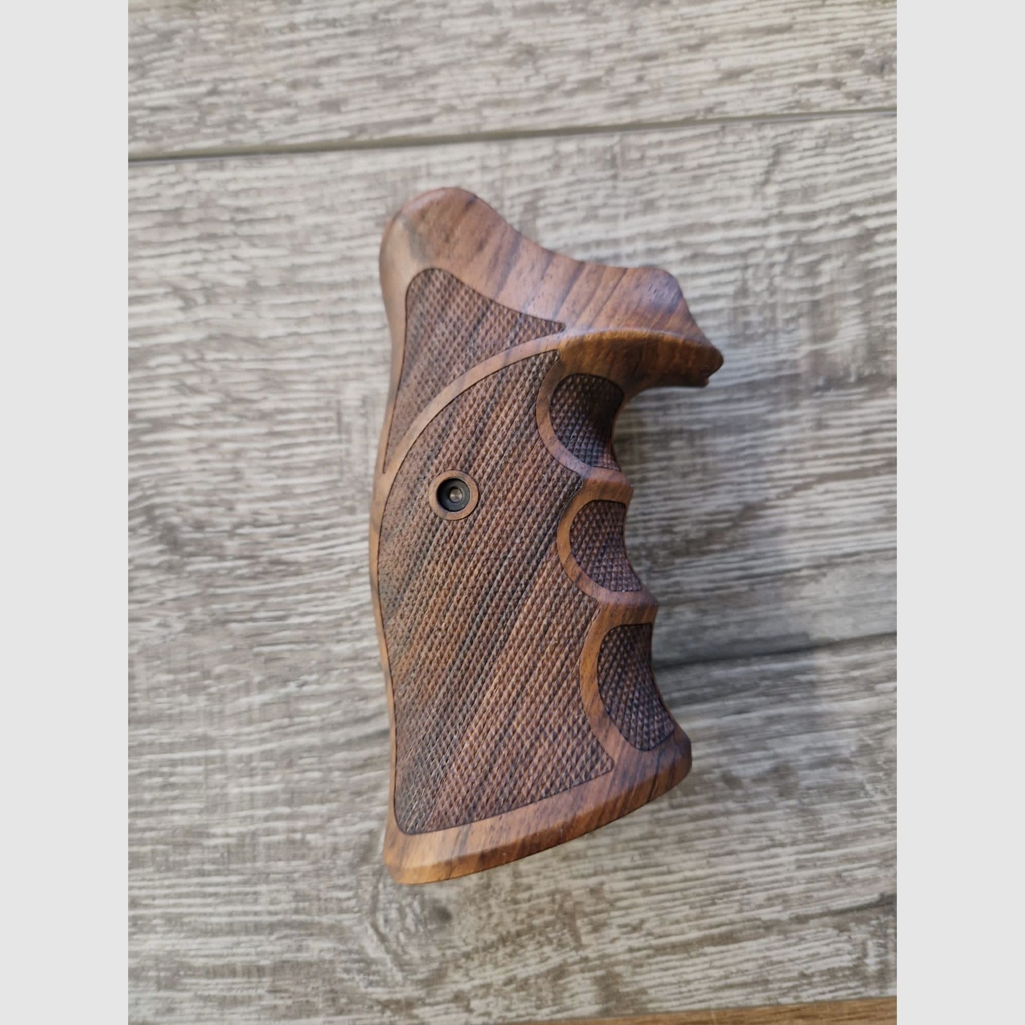 Griffschalen S&W K / L Holz, Bild 2 von 2