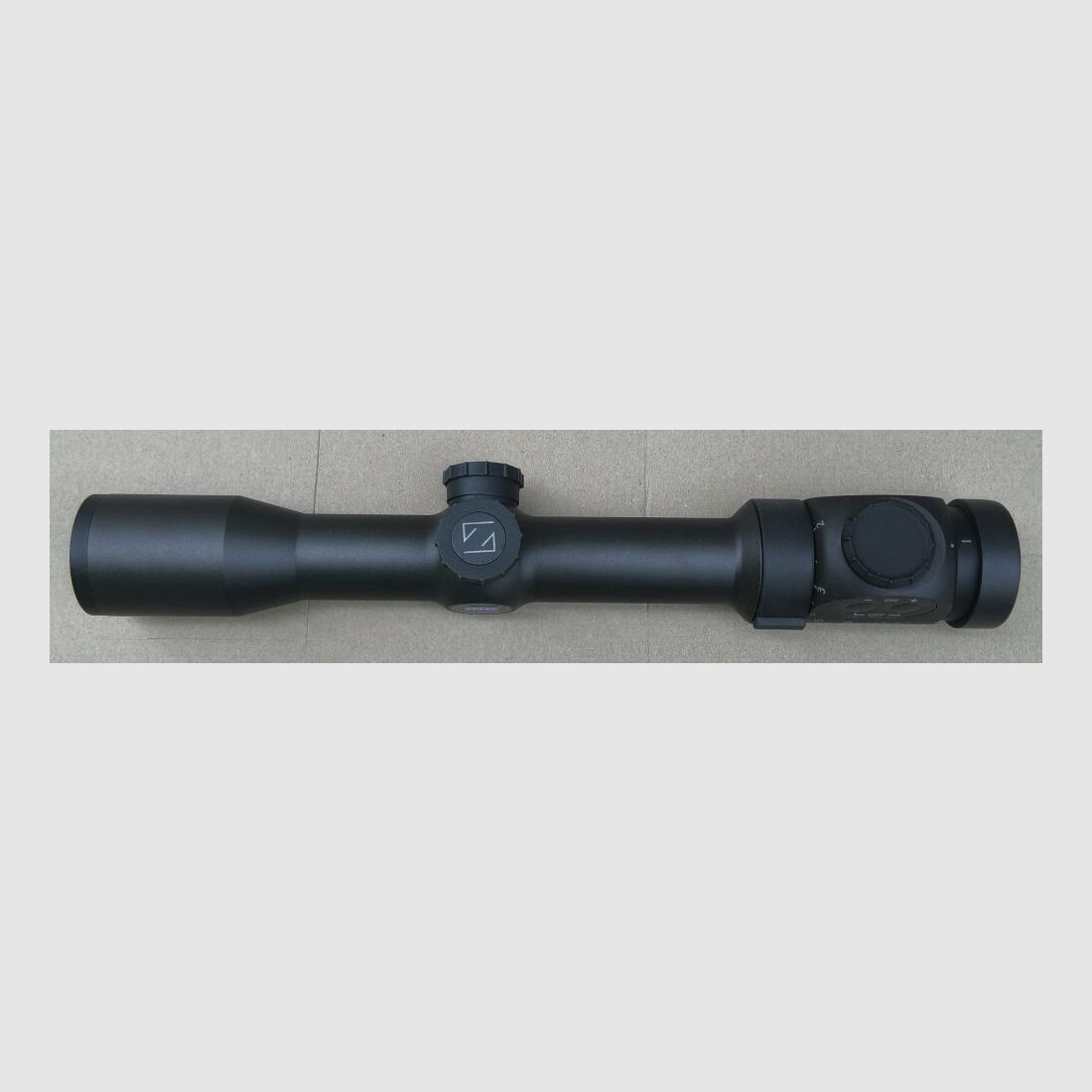 Carl Zeiss, Wetzlar Duralyt 1,2-5x36